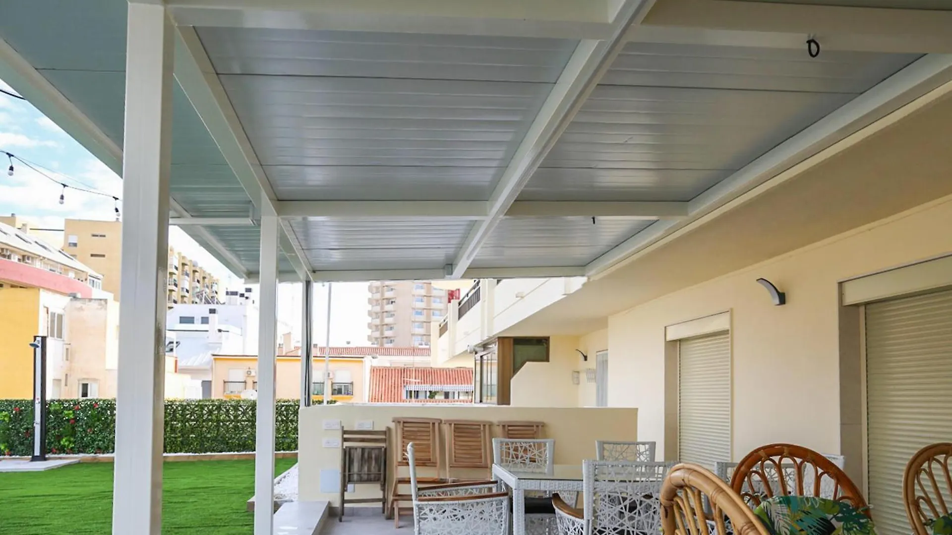 Pet Friendly Apartment In Fuengirola
